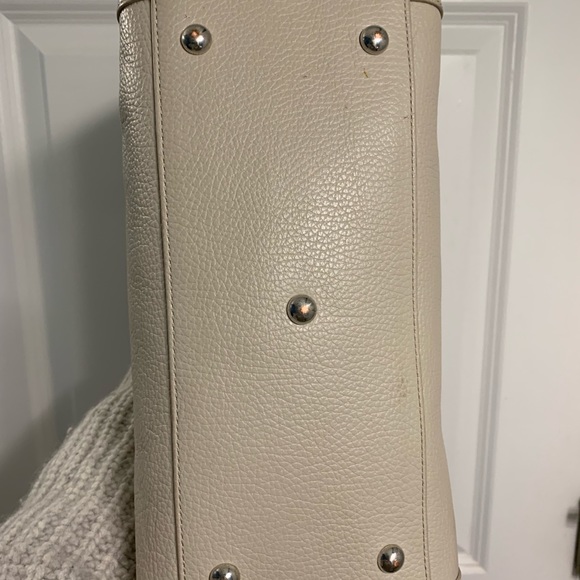 Furla Cream Ivory White Pebble Leather Crossbody, Handbag, Satchel - Picture 6 of 12